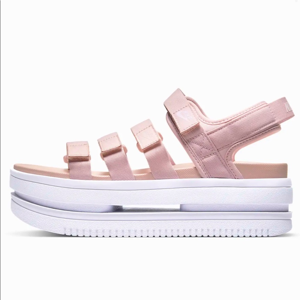 Nike Icon Classic Women's Sandals new in box size 6